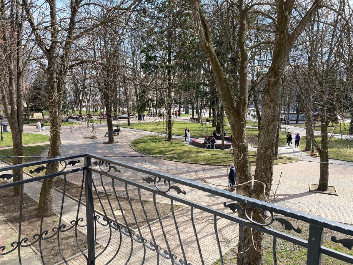 Park Apartment Βίνιτσα Εξωτερικό φωτογραφία